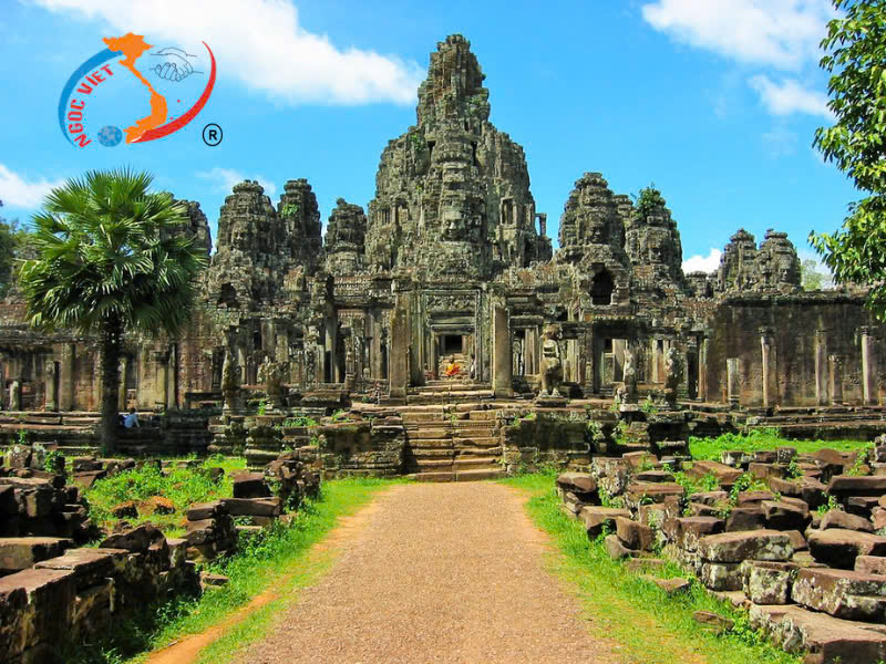 TOUR CAMPUCHIA, SIEM REAP - PHNOM PENH - BIỂN HỒ TONLE SAP - XE LIMOUSINE, KS 4 SAO
